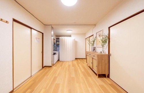 Nishigotanda Apartment | Togoshi Ginza BASE UPSTAIRS