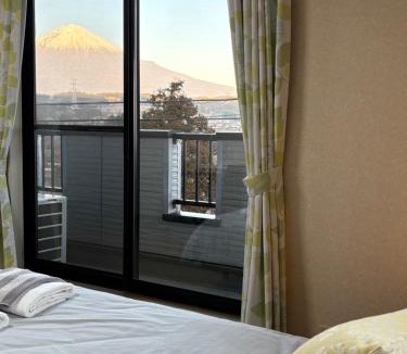 Fujinomiya House | Torinami Fuji View House