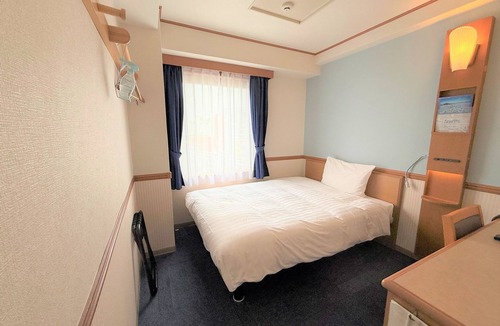 Naha City Centre Hotel | Toyoko Inn Okinawa Naha Kokusai Dori Miebashi Station