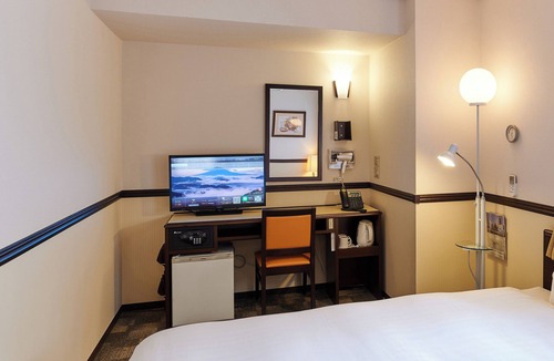 Toyonaka Hotel | Toyoko Inn Osaka Itami Kuko
