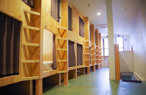 Takaoka Hostel | Travelers' house ROOTs