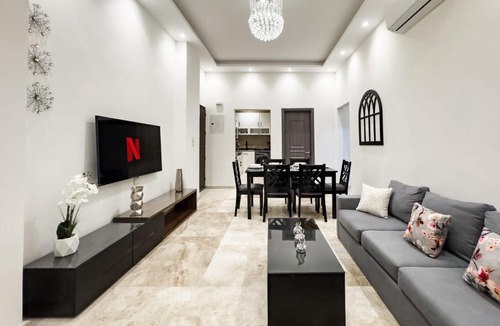 An-Nuzhah Apartment | Trendy & Tidy 2BDR Apt 5 min To CAI Airport