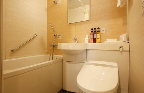 Nishi Hotel | Triple 16sqm WiFi correspondence room without /Osaka Ōsaka