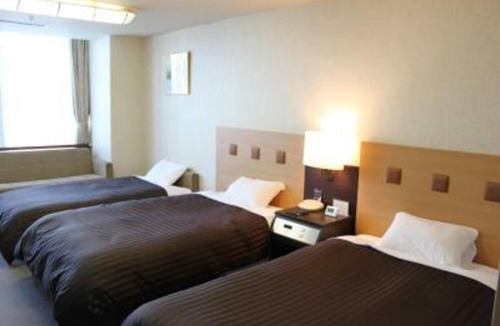 Chuo Hotel | Triple over 23 square meters River view /Osaka Ōsaka