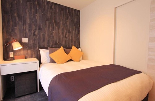Higashiueno House | Triple room 1 double1 set of futons private bathroom and shared kitchen / Taito-ku Tokyo