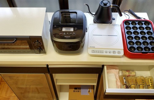 Nara House | Tsubaki no Yado: Within walking distance of the train station and Nara Park (home to deer); features a bath with a traditional Japanese courtyard; traditional Japanese-style house with a capacity of 10 guests; options to enhance your travel experience, in