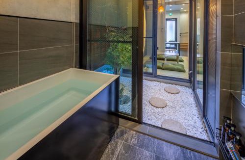 Abeno Apartment | Tsuboniwa villa CHARIN