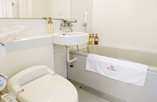 Asato Hotel | Twin Room Nonsmoking 20m2 110cm bed width x 2/Naha Okinawa