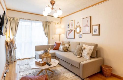 Higashimachi Apartment | Type C Room 40平米 -ウル エスポワール那覇-