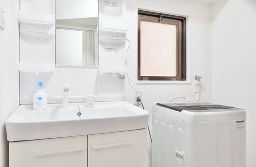 Kita Apartment | Umeda Area/Quiet, Private Space/Japan's No. 1 Arcade Shopping District/High-Speed Wi-Fi