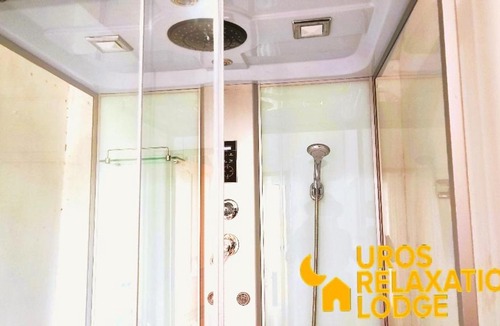 Puno Hotel | Uros Relaxation Lodge
