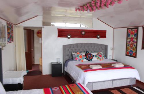 Puno Apartment | Uros Titicaca Aru Lodge