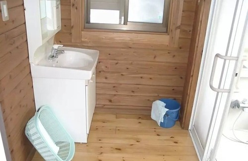 Amakusa RV Rental | Vacation rental cabin for 6 people Bedding provid/Amakusa City Kumamoto