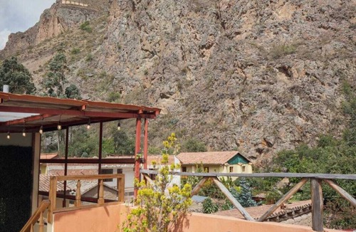Ollantaytambo House | View of the Mountains! Private home with a terrace, ideal for families