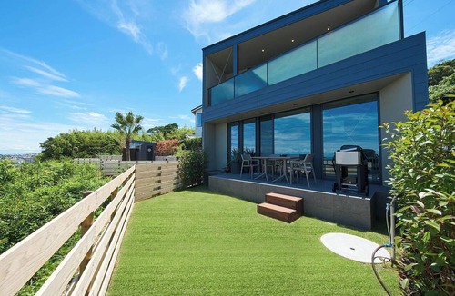 Awaji House | Villa 2 A sophisticated space enveloped in gentle light Maximum 5 people/Awaji Hyōgo