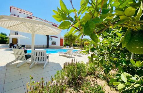 Village Road Villa | Villa 6