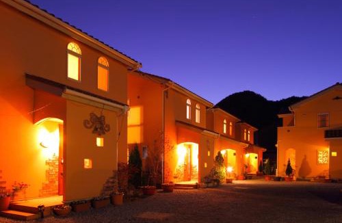 Fujikawaguchiko Villa | Villa Ensoleille