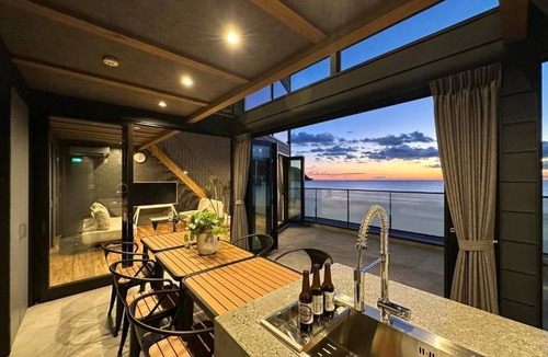 Usami House | VILLA IZU Zessei