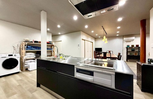Atami Apartment | Villa MAEUMー熱海絶景の棟貸しヴィラ BBQとペレットストーブ体験 最大13名追加料金なし