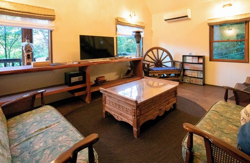Kirishima House | Villa Montpetre