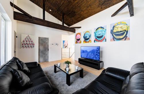 Hakuba Ski Chalet | Villa Rochalie by HHG