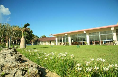Iriomote-jima Taketomi-cho Hotel | Villa Unarizaki
