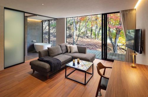 Fujikawaguchiko Apartment | Village X KAWAGUCHIKO