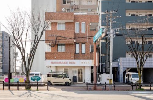 Higashi-ku Apartment | Vivo House Hakomatsu - 博多駅へ2駅 空港まで車で10分 最大6名