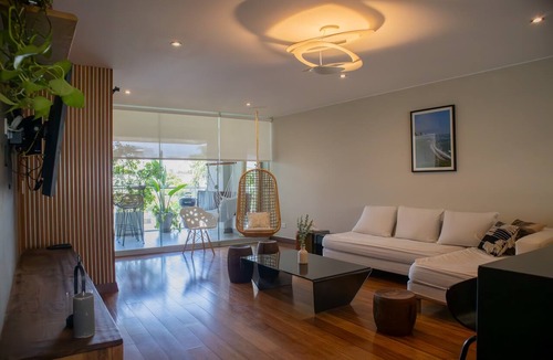 Barranco Apartment | w *| Atonishing 1BR with Terrace in Barranco