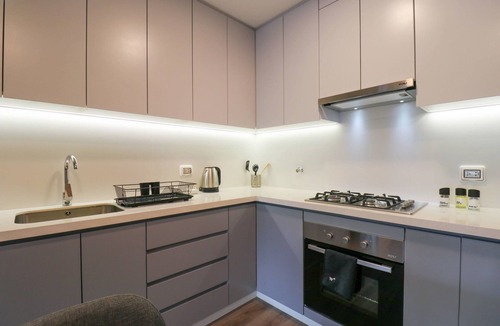 Miraflores Apartment | w* | Brilliant 2BR w/Balcony in Miraflores