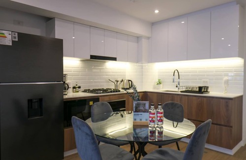 Chacarilla-Santa Cruz Apartment | w* | Deluxe 2BR w/ Terrace in Miraflores