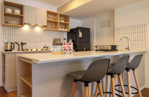 Santa Cruz Apartment | w* | Light-Filled 2BR w/Balcony in Miraflores