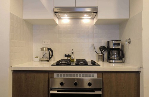 Leuro Apartment | w* | Luxury 3BR w/Balcony in Upscale Miraflores