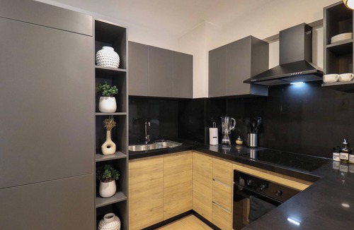 San Antonio Apartment | w* | Modern 2BR w/Balcony in Prime Miraflores