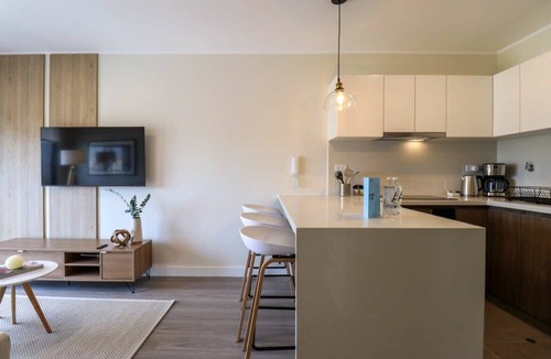 Barranco Apartment | w* | Ocean View 1BR with Terrace in Barranco