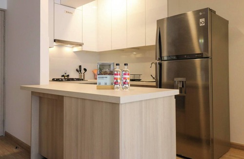 Armendariz Apartment | w* | Refined & Cozy 2BR w/Balcony in Miraflores