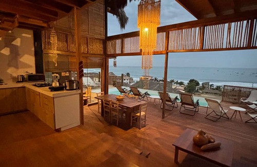Punta Veleros House | w Relaxing Oceanfront 5BR in Punta Veleros