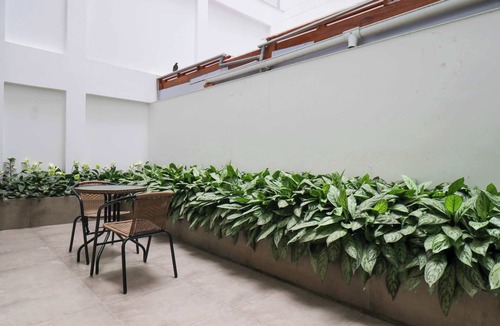 Miraflores Apartment | w*| Shimmering 2BR w/Sunny Terrace in Miraflores