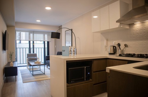 Leuro Apartment | w* | Startling w/Balcony 1BR in Miraflores