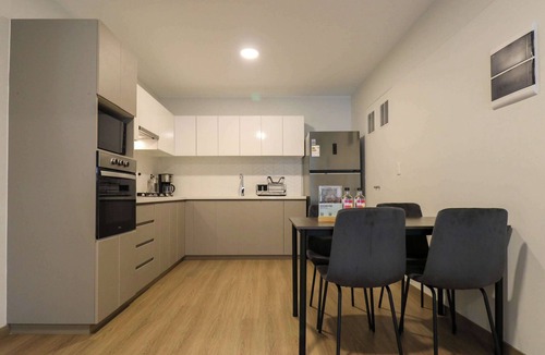 Santa Cruz Apartment | w* | Trendy & Cozy 2BR w/Balcony in Miraflores