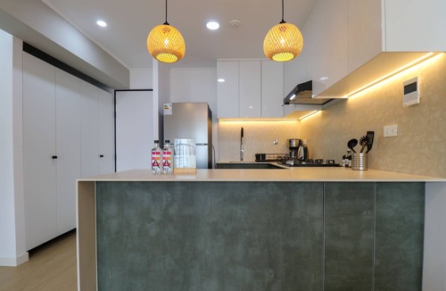 Santa Cruz Apartment | w* | Upscale 2BR w/Balcony & View in Miraflores
