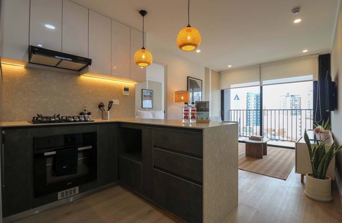 Santa Cruz Apartment | w* | Upscale 2BR w/Balcony & View in Miraflores