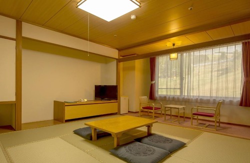 Gujo Hotel | Washigatake Kogen Hotel Rainbow