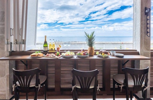 Awaji House | West coast BBQ while watching the sunset in fron / Awaji Hyōgo
