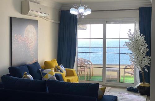 Al-Muntazah Apartment | Wide Seaview 3-Bedroom Apartment