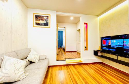 Nishinari House | With Anna あんなの宿