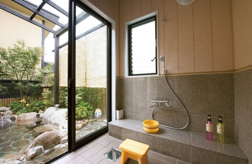 Yufuin Onsen Hotel | With rocky openair bath Annex/Yufu Ōita
