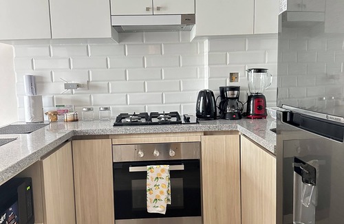 San Miguel Apartment | Wonderful 2 Queen-bedroom apartment near Airport and Downtown Miraflores