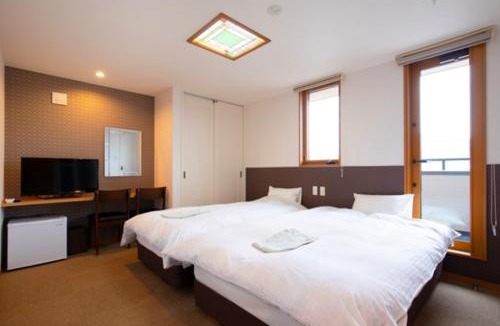 Tsumuura Hotel | Wright Style
