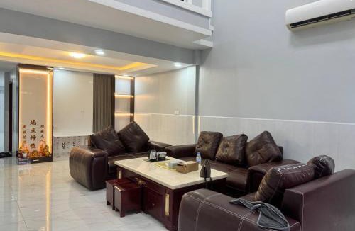 San Martin de Porres Apartment | Wuti Iroquois